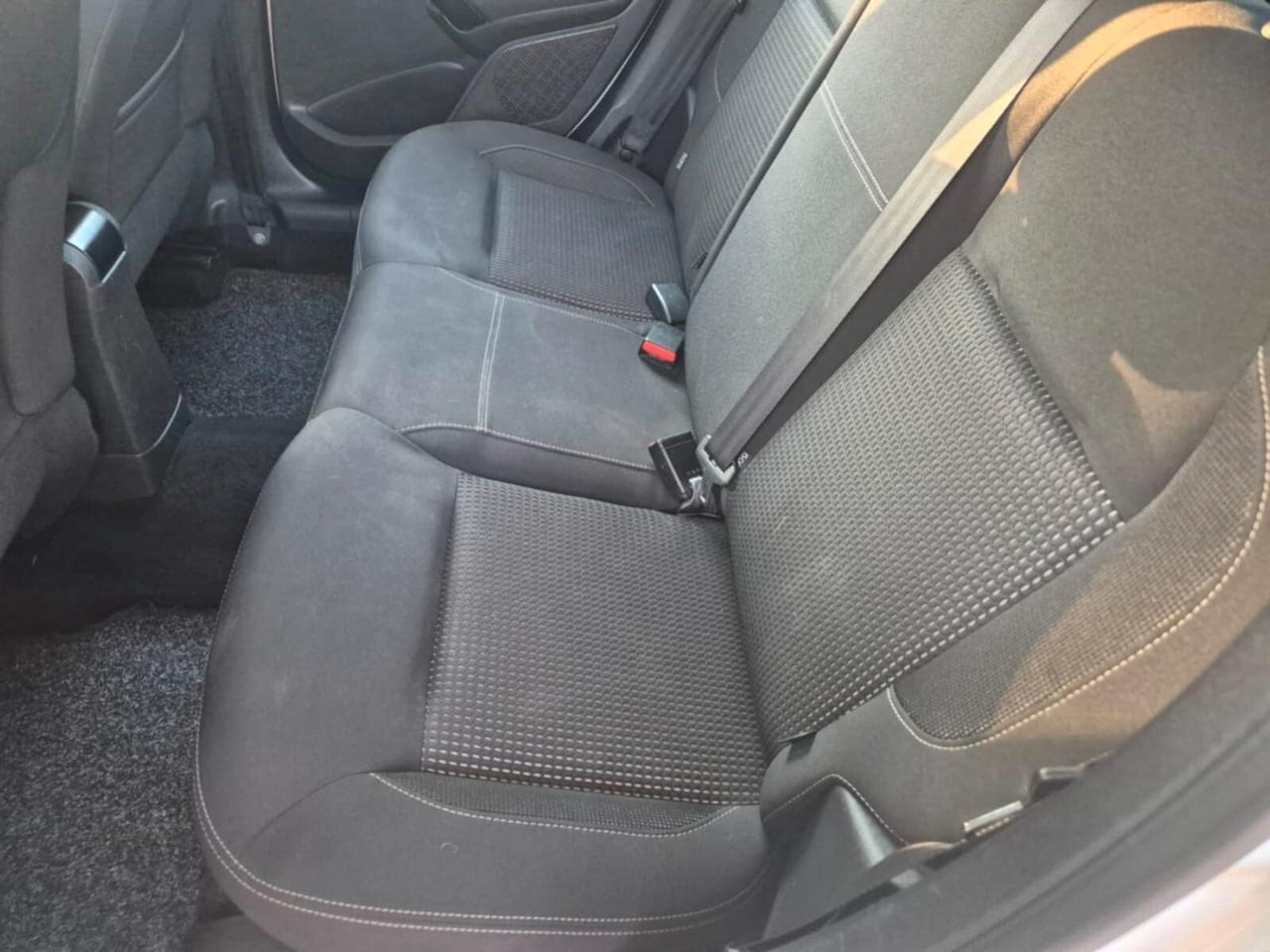 Peugeot 208 PureTech 68 3 porte Access