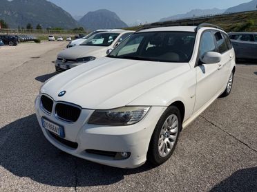 BMW 318 i cat Touring Attiva