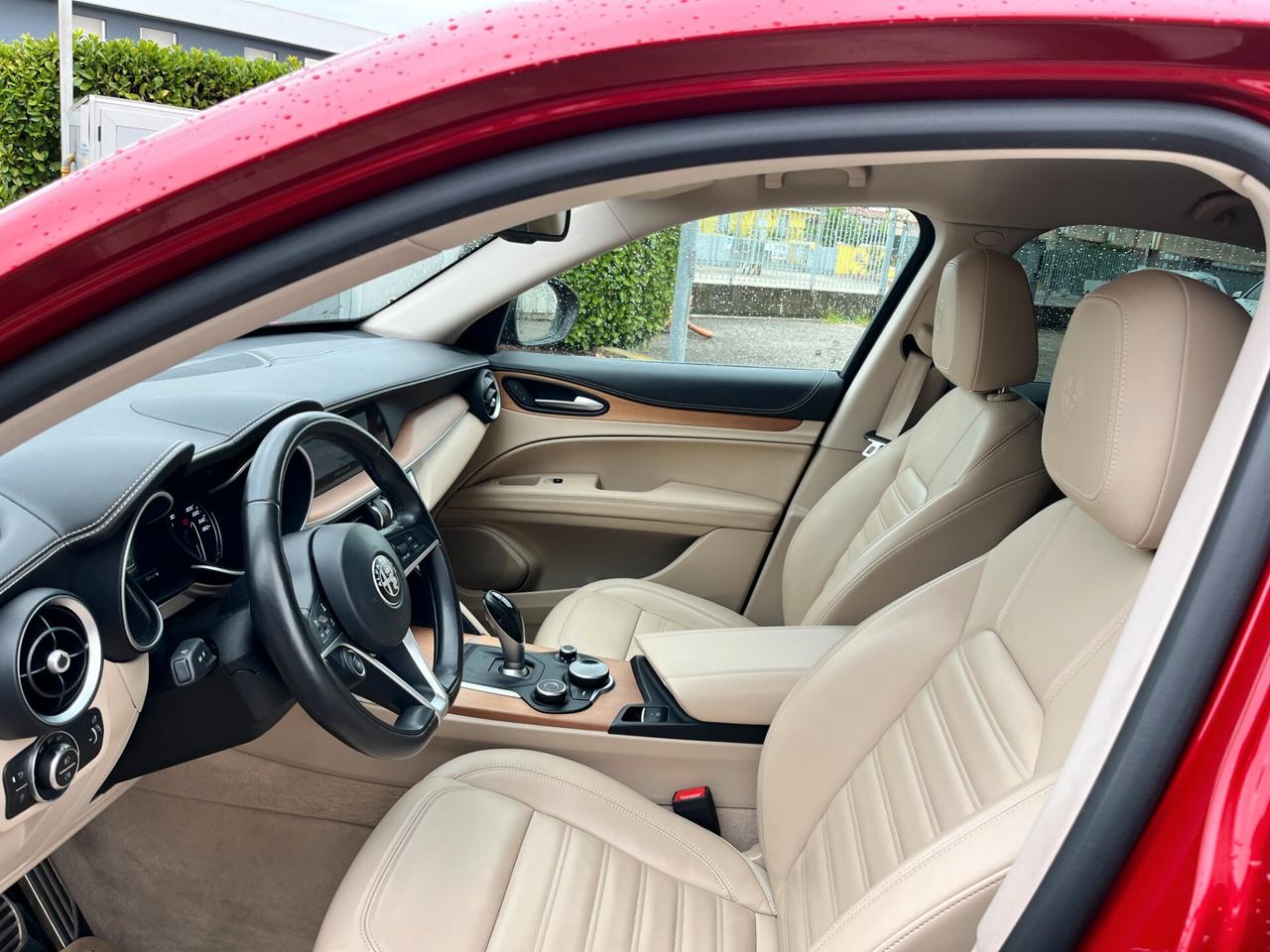 Alfa Romeo Stelvio 2.2 Turbodiesel 210 CV AT8 Q4 Executive