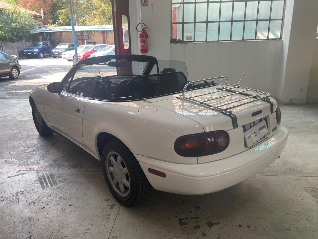 Mazda MX-5 1.6i 16V cat Miata