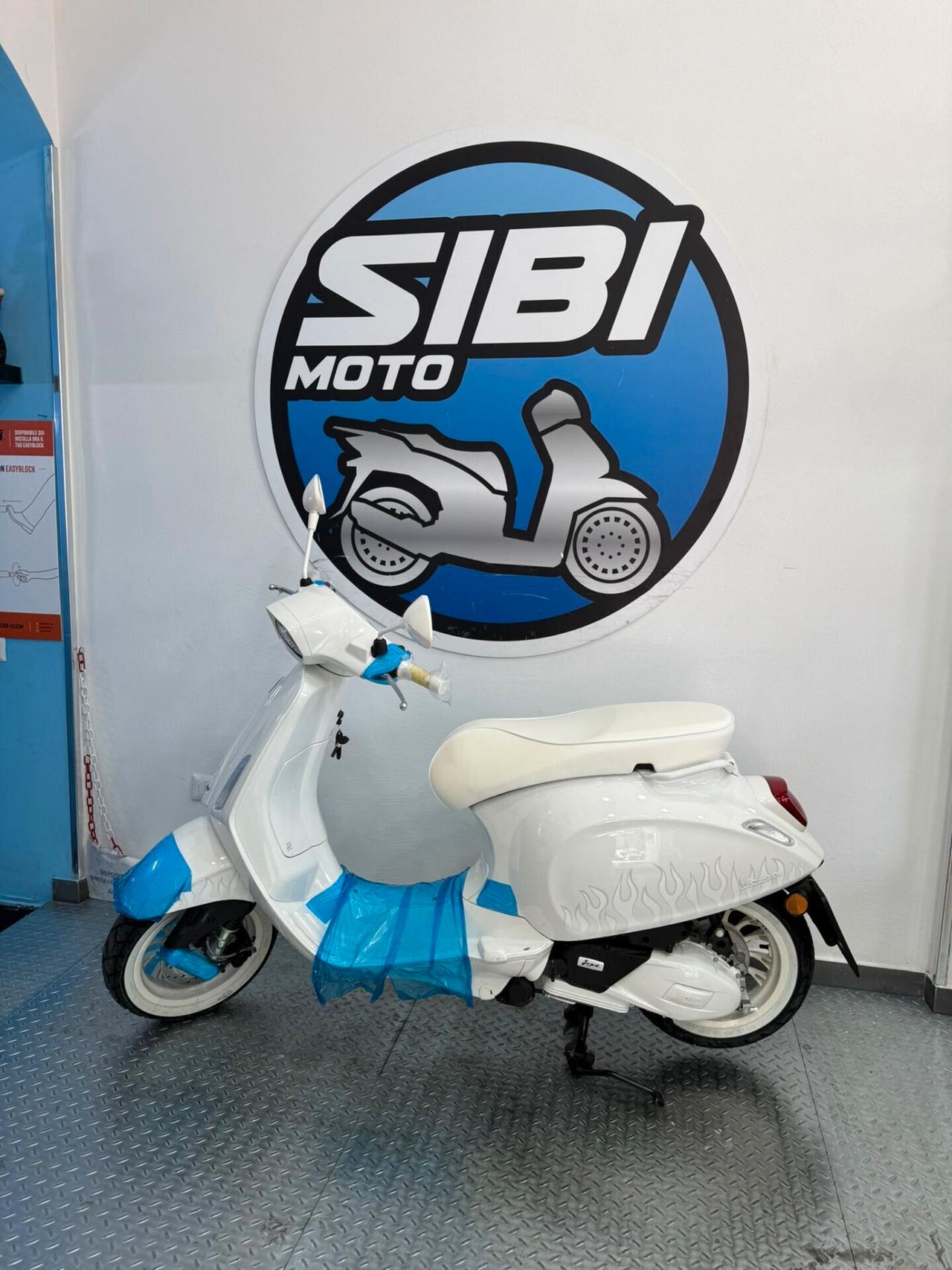 PIAGGIO VESPA NUOVA 125