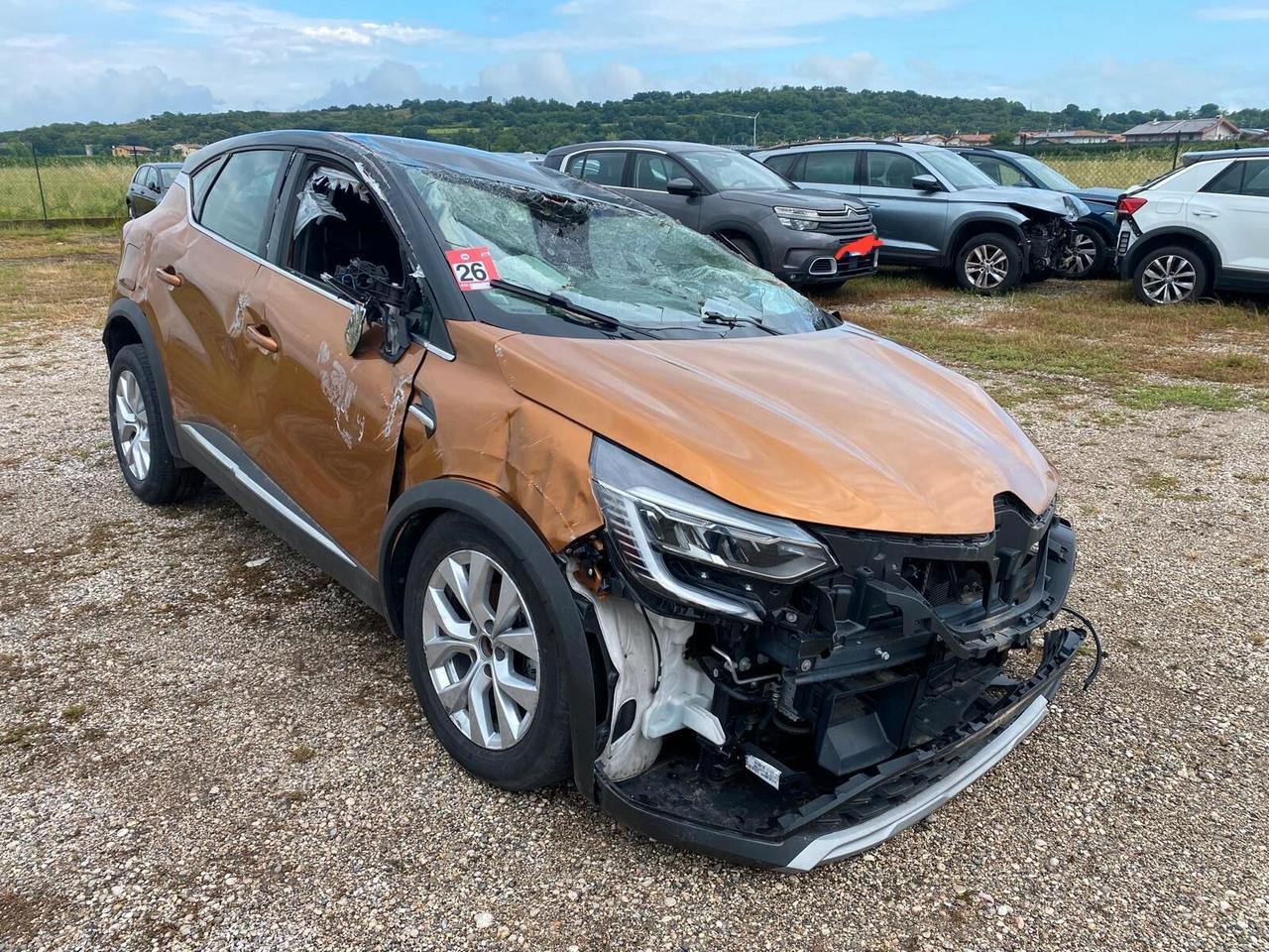 Renault Captur 1.5 blue dci Zen 95cv INCIDENTATA