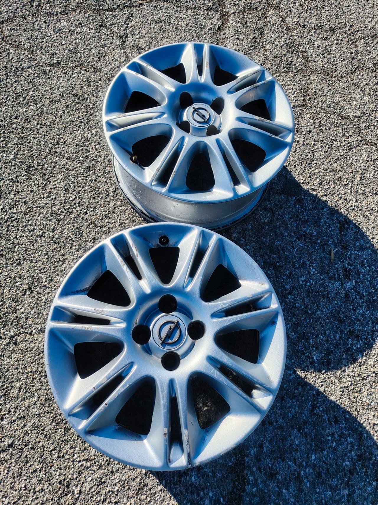 Opel Corsa 1.2i 16V cat 3 porte Silverline