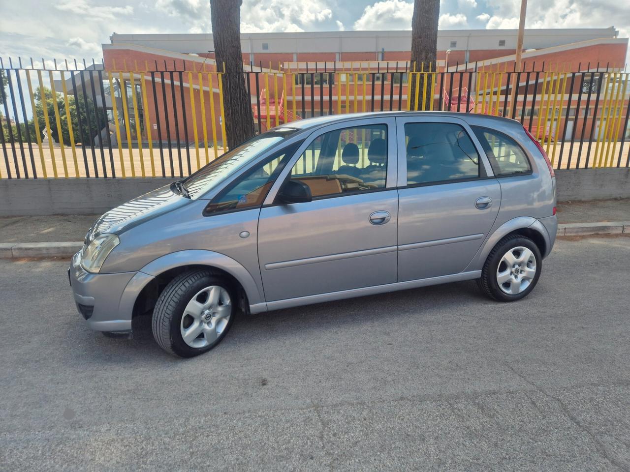 Opel Meriva 1.3 multijet 75cv gangio traino 09
