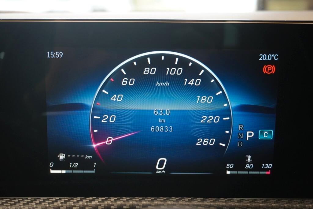 MERCEDES-BENZ A 180D NEW 115CV AUTOMATIC BUSINESS LINE ( FARI LED - CRUISE - PELLE - NAVI PREMIUM - PARK ASSIST - TELECAMERA POST. )