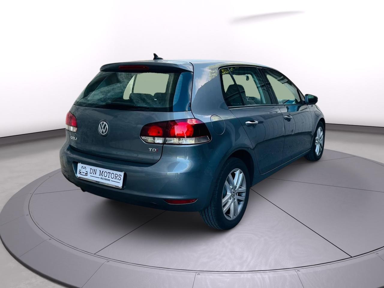 Volkswagen Golf 1.6 TDI 2011 140.000km neo patentati
