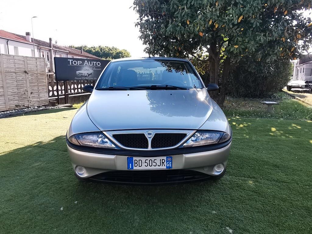 Lancia Y 1.2i cat Elefantino Blu