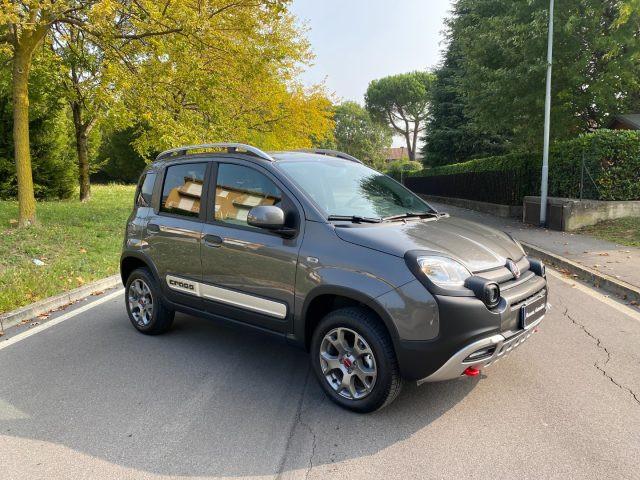 FIAT Panda CROSS 0.9 TwinAir Turbo S&S 4x4 5 POSTI