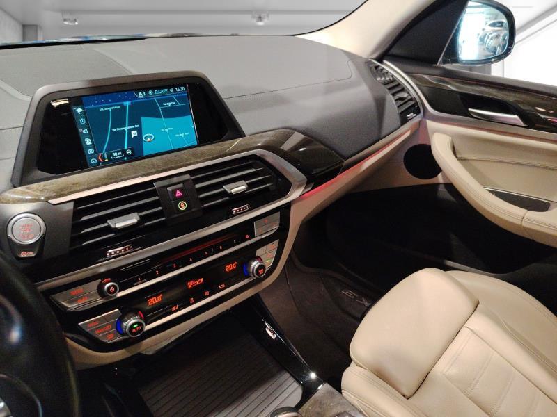 BMW X3 20 i Luxury xDrive Steptronic