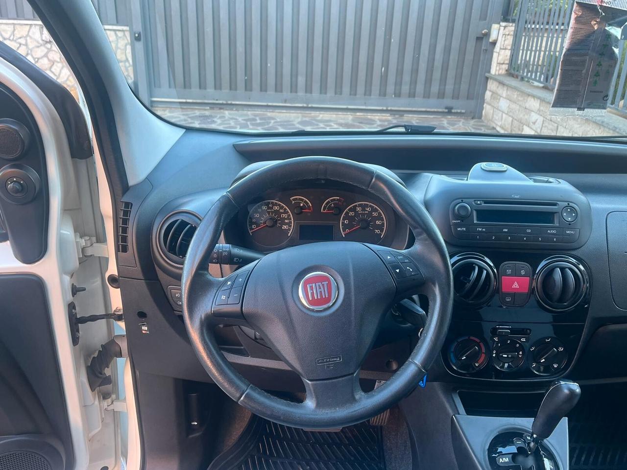Fiat Qubo 1.3 MJT 75 CV Trekking CAMBIO AUTOMATICO