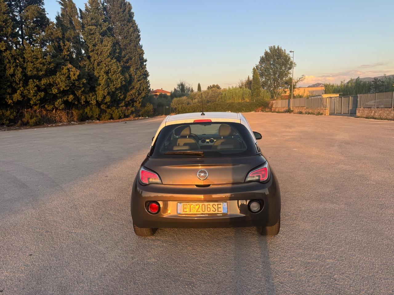 Opel Adam Rocks 1.2 70 CV tetto panoramico