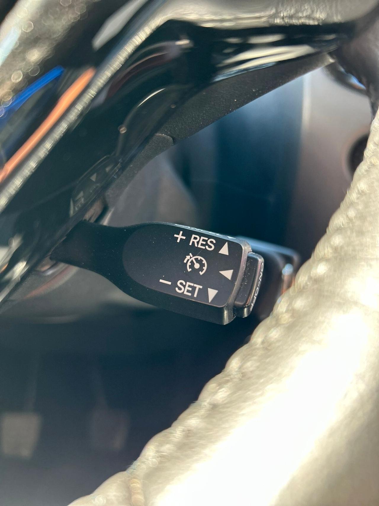 Toyota Aygo Connect 1.0 VVT-i 72 CV 5 porte x-clusiv