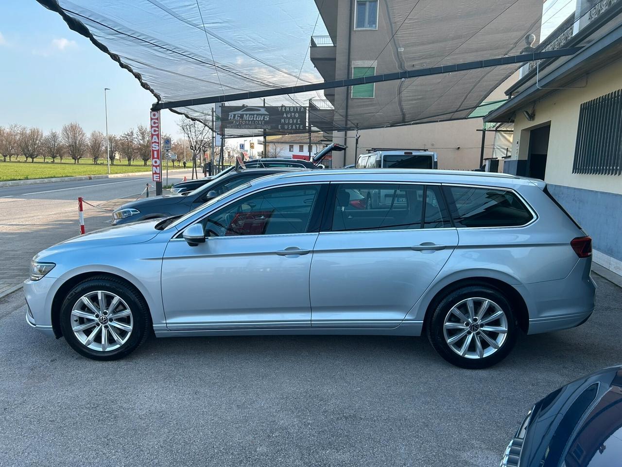 VW PASSAT VARIANT 2.0 TDI 122CV DSG Business