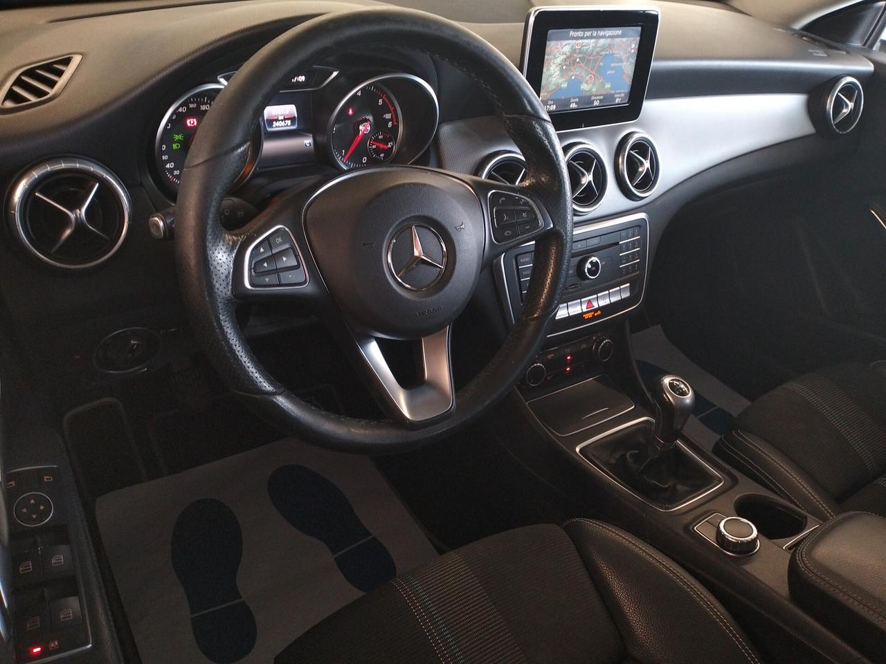 Mercedes-benz CLA 180 d S.W. Executive - NEOPATENTATI - EURO6