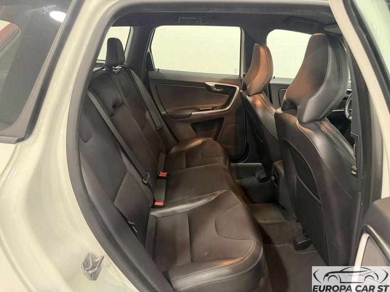 Volvo XC60 D4 AWD Business Plus