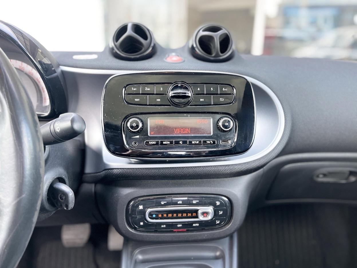 Smart ForTwo 1.0 Benzina 71CV E6 Neo - 2015