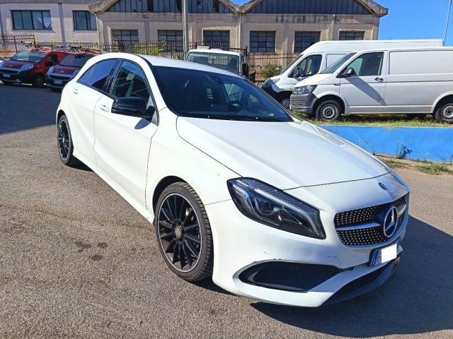 MERCEDES-BENZ A 180 d Automatic Premium