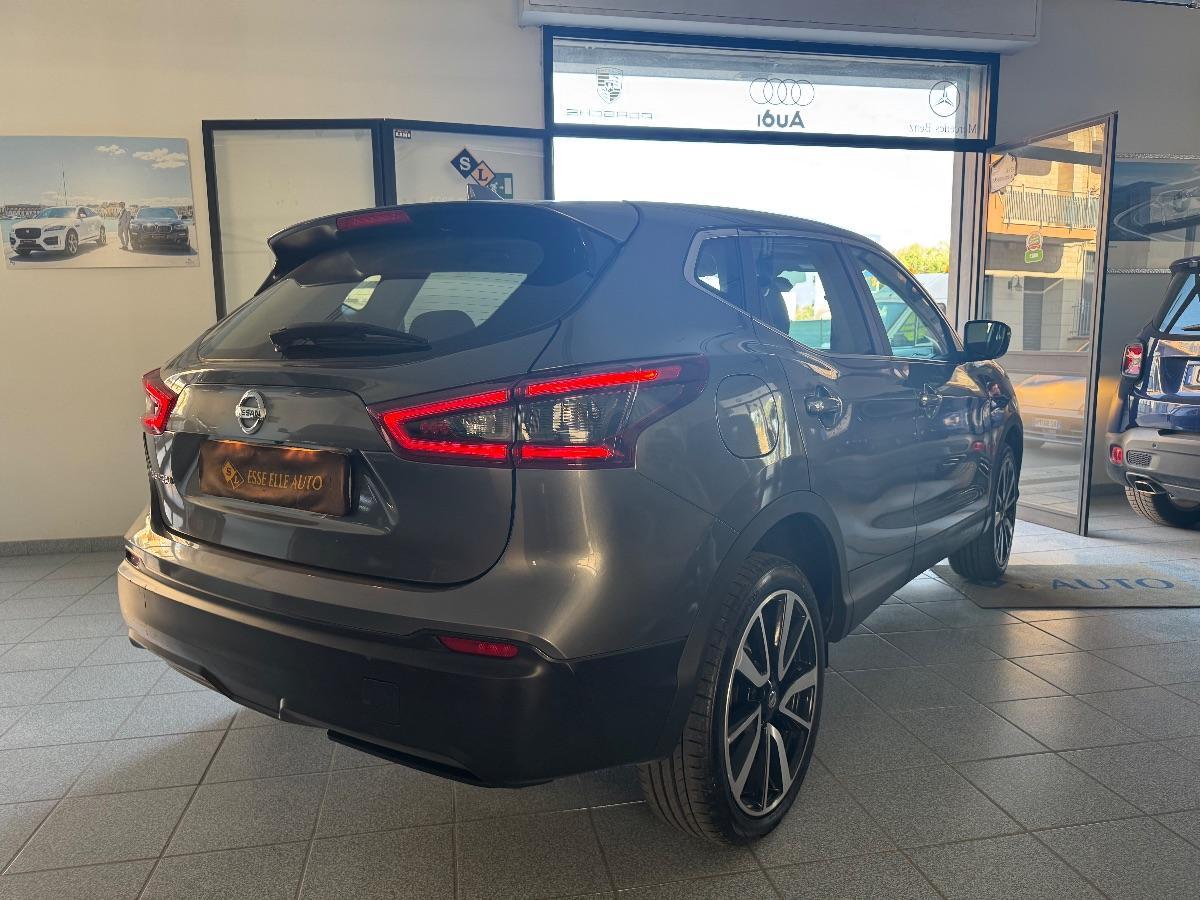 NISSAN QASHQAI 1.5 dCi 115 CV Business UNICO PROP/ IVA DEDUCIBILE/ NAVIGATORE/ RETROCAMERA