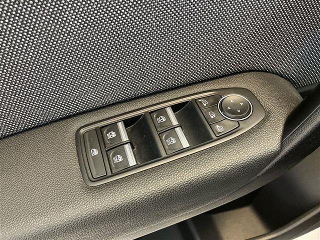 RENAULT Captur 1.0 TCe Techno