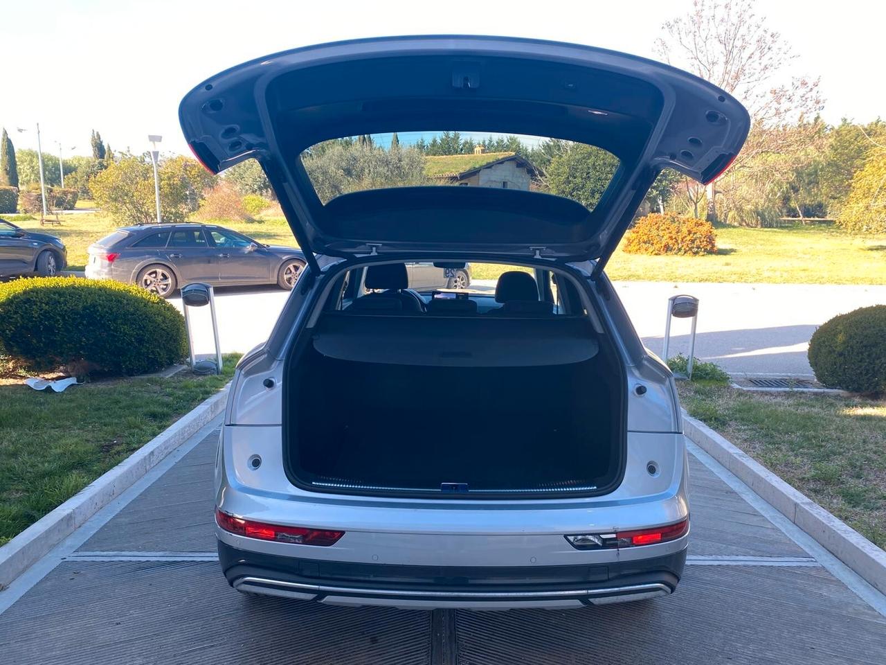 Audi Q5 40 TDI 204 CV quattro S tronic Business Advanced