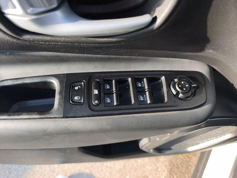 Jeep Renegade 2019 1.5 turbo t4 mhev Limited 2wd 130cv dct