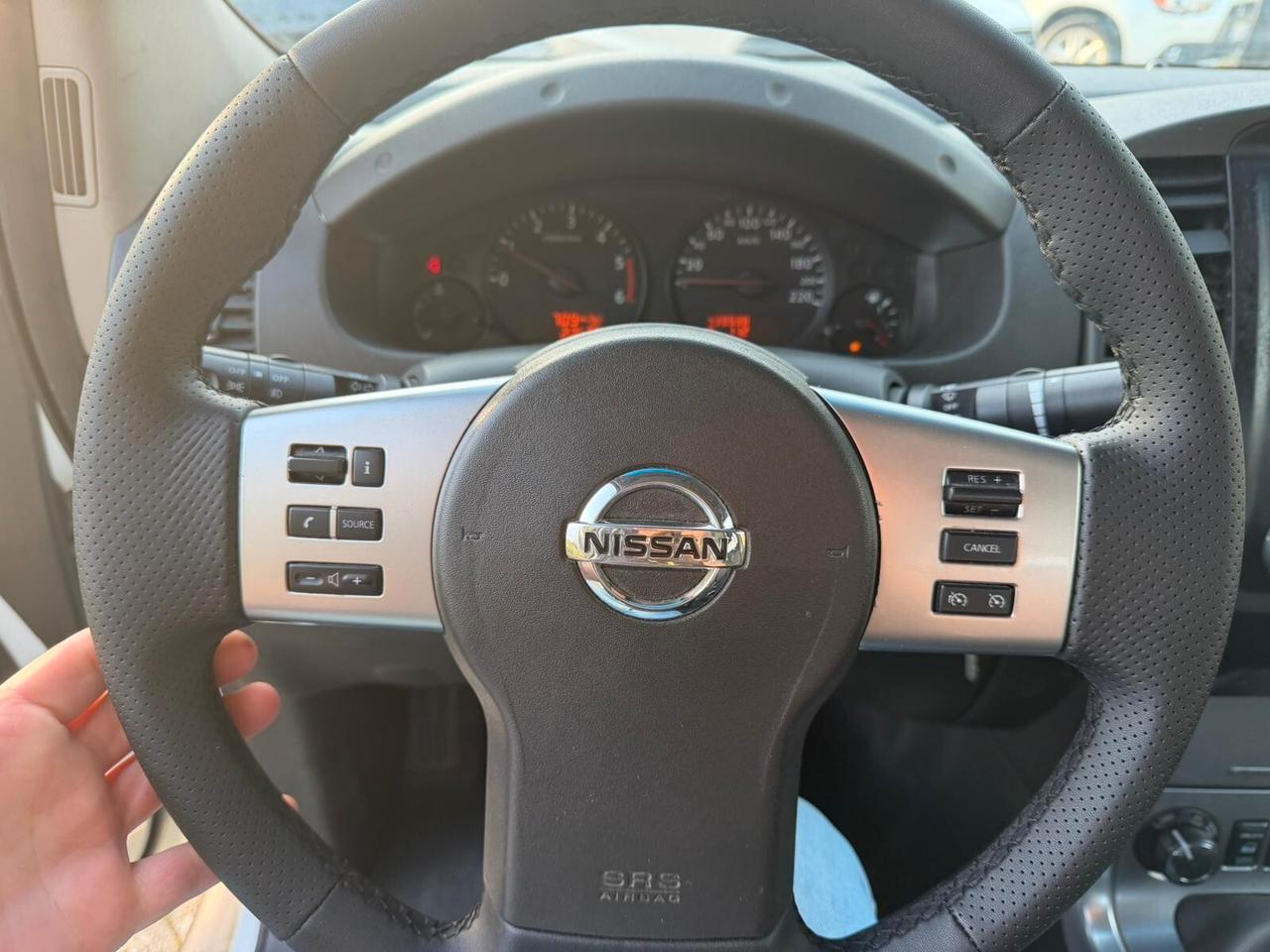 Nissan Navara 2.5 dCi 190CV 4 porte Double Cab LE
