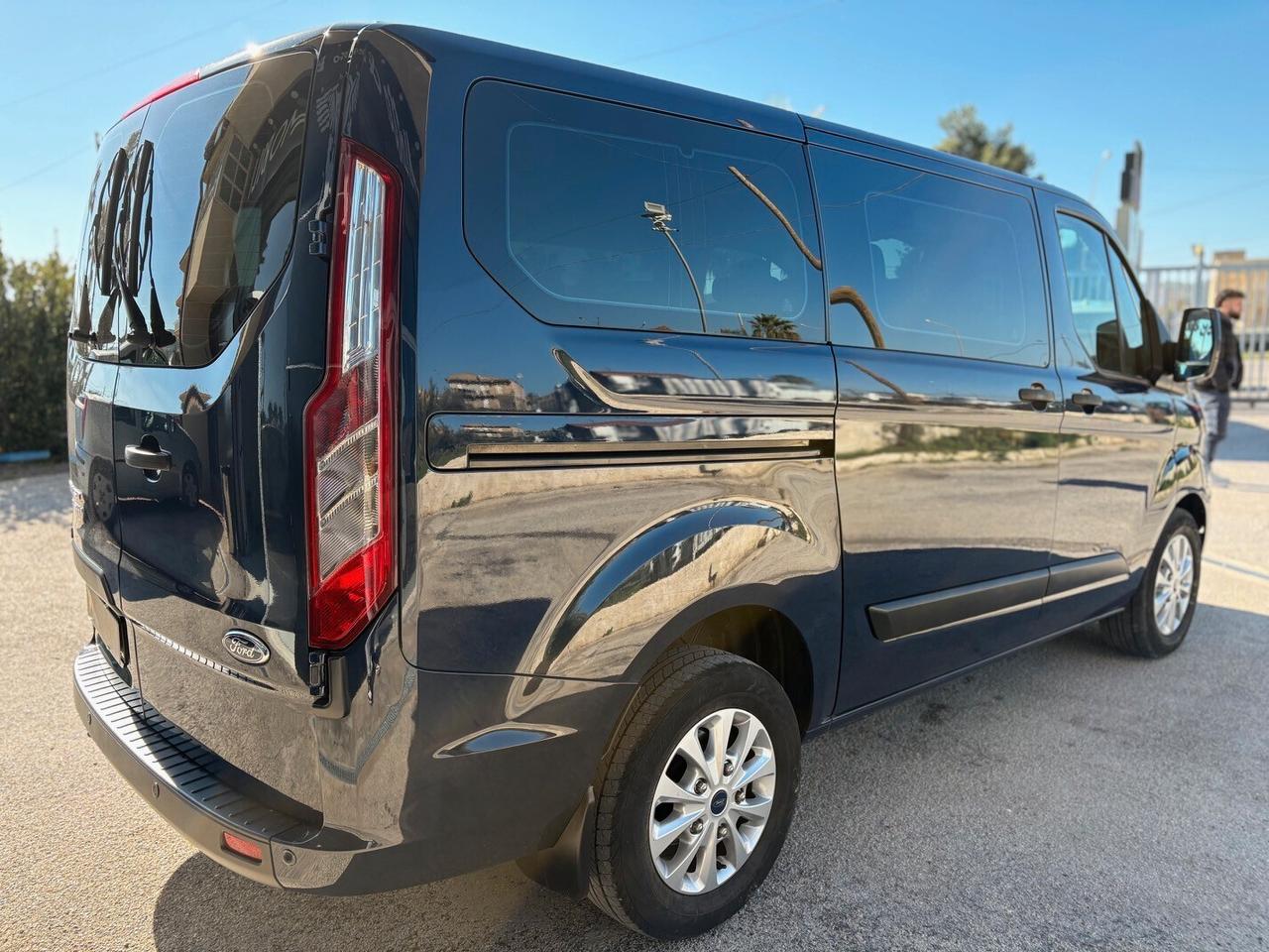 Ford Transit Custom 320 2.0 TDCi PL Combi Entry