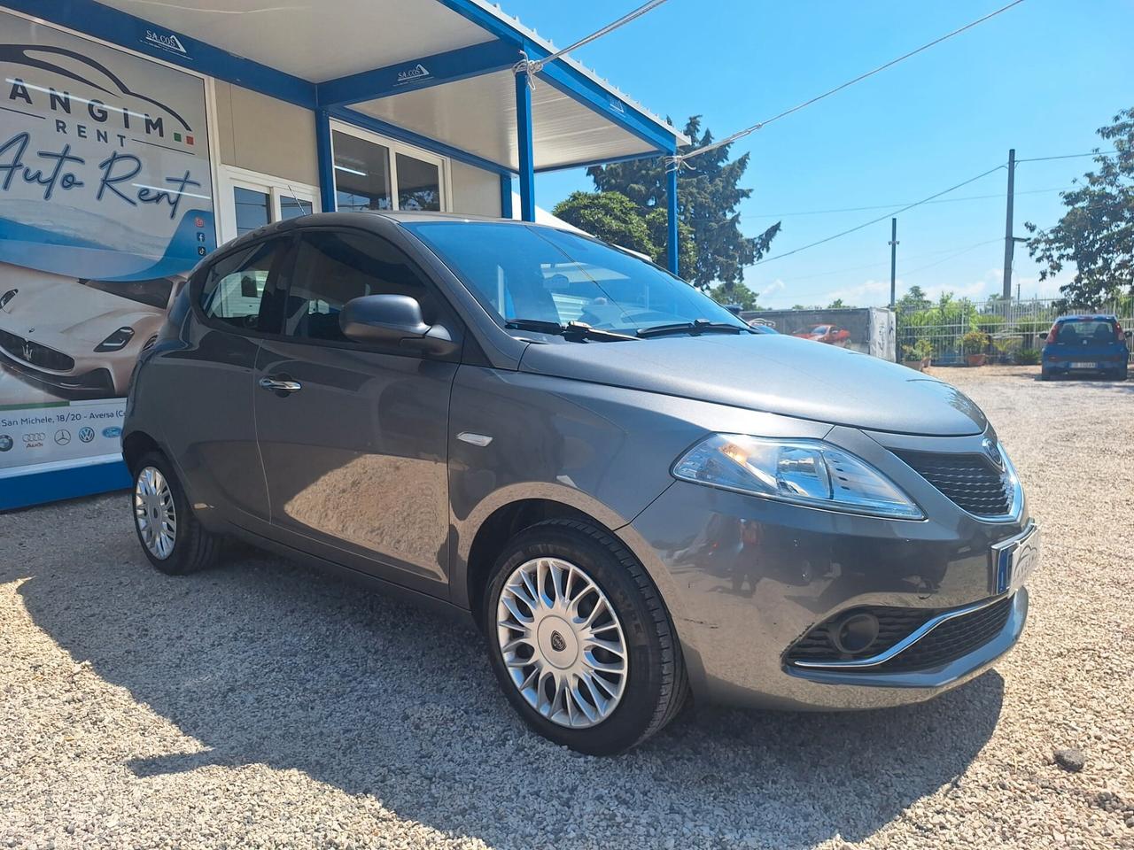 Lancia Ypsilon 1.3 MJT 16V 95 CV 5 porte Silver