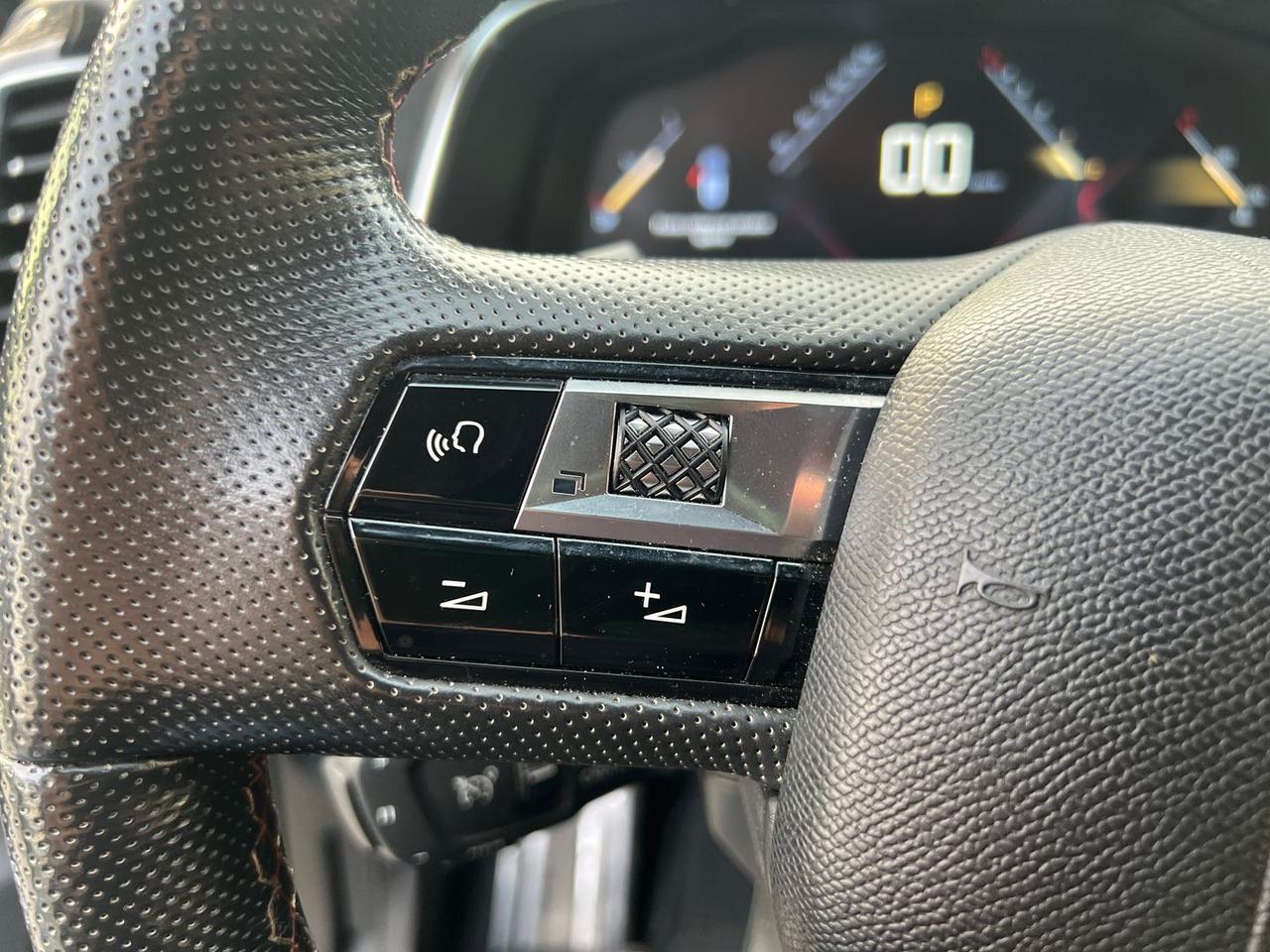 DS DS 7 7 Crossback 2.0 Blue HDi 180 Gran #9741