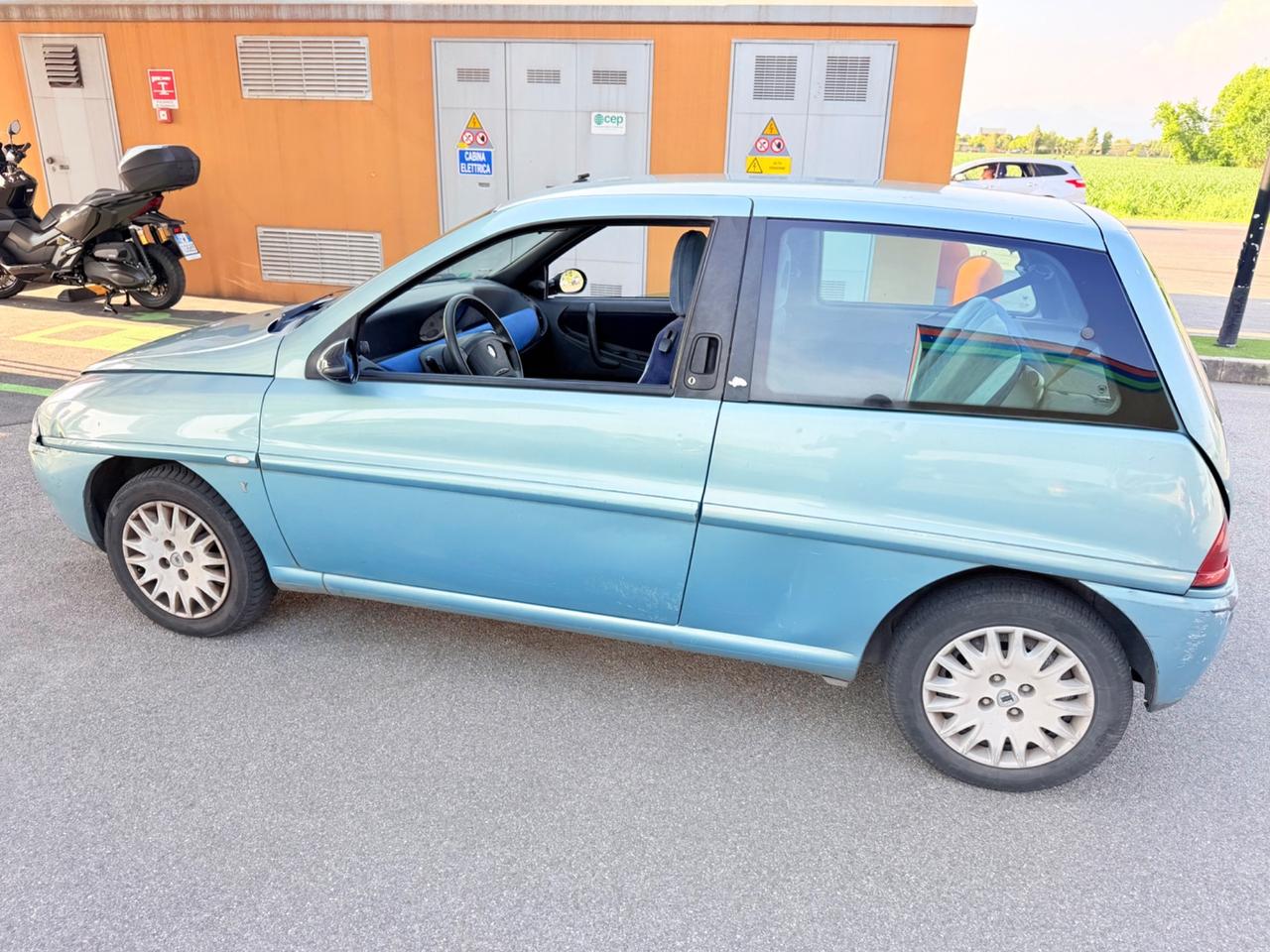 Lancia Y 1.2i cat Elefantino Blu