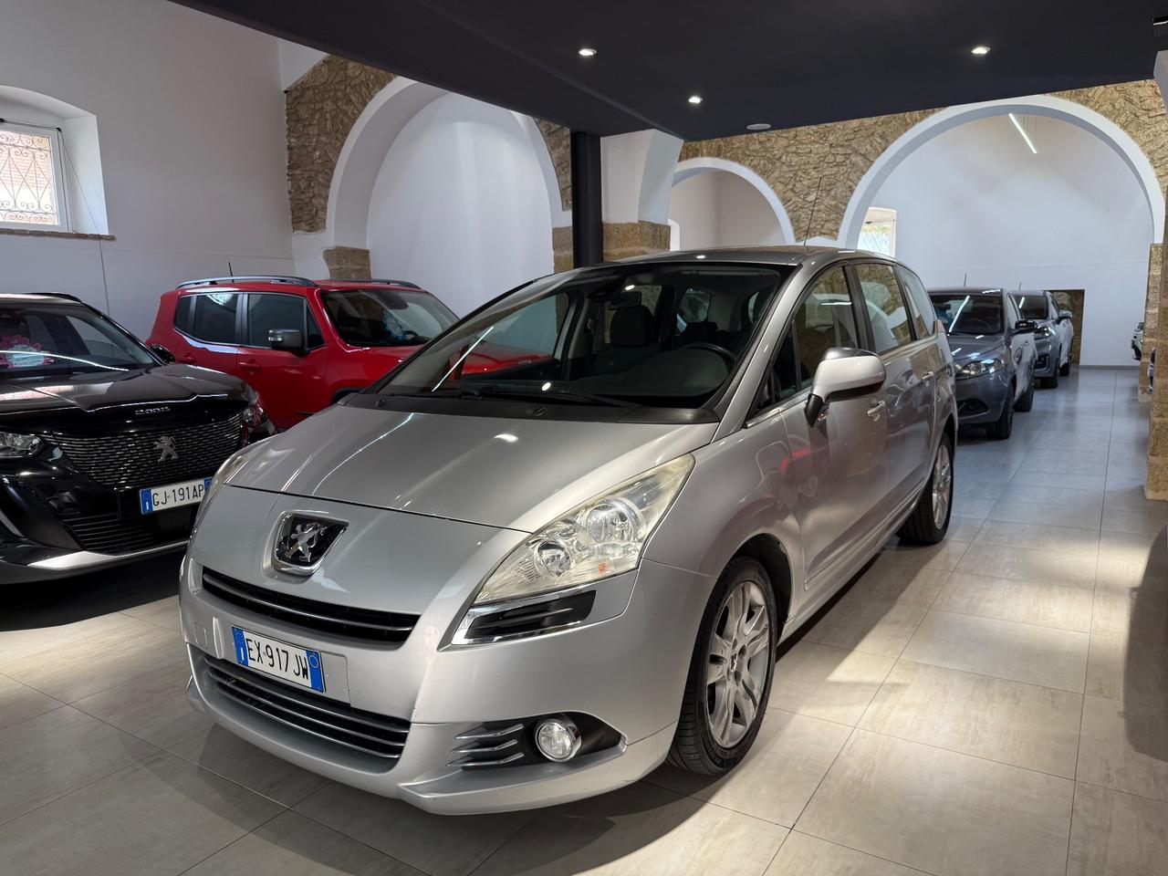 Peugeot 5008 2.0 HDi 150CV Tecno