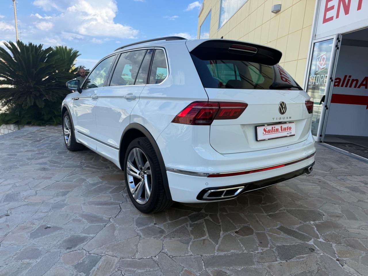 Volkswagen Tiguan 2.0 TDI 150 CV SCR DSG R-Line