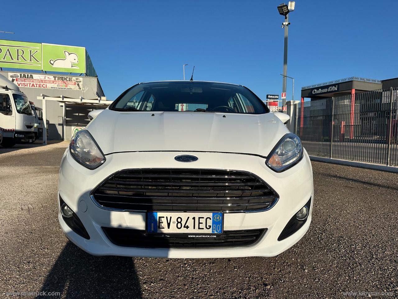 FORD Fiesta 1.5 TDCi 75 CV 5p. Titanium