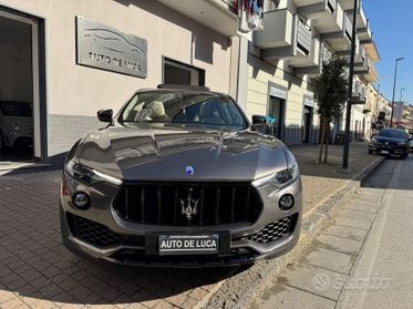 Maserati levante 3.0d 275 gransport certificata