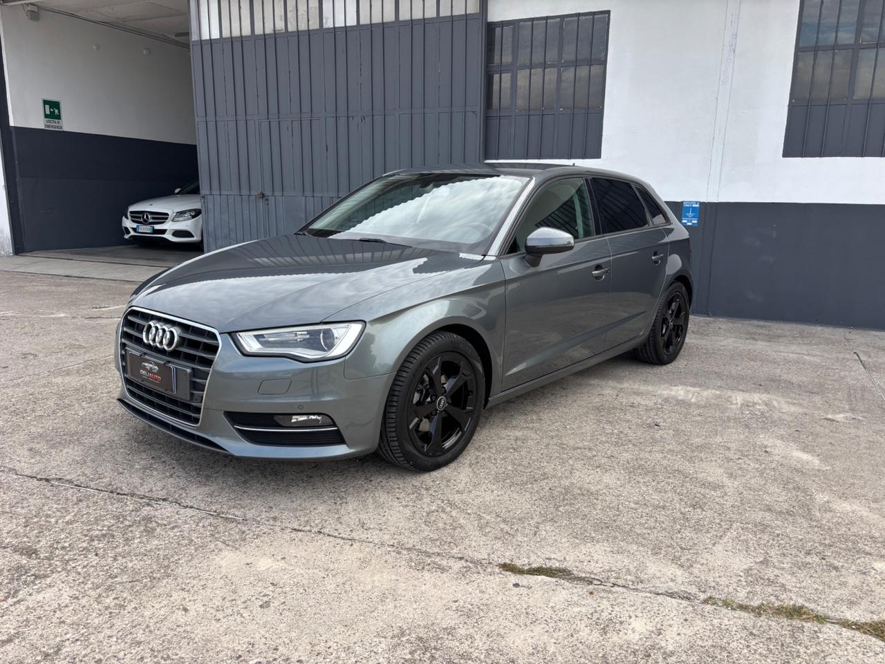 Audi A3 1.6 TDI Sportback. Garanzia. Neopatentati