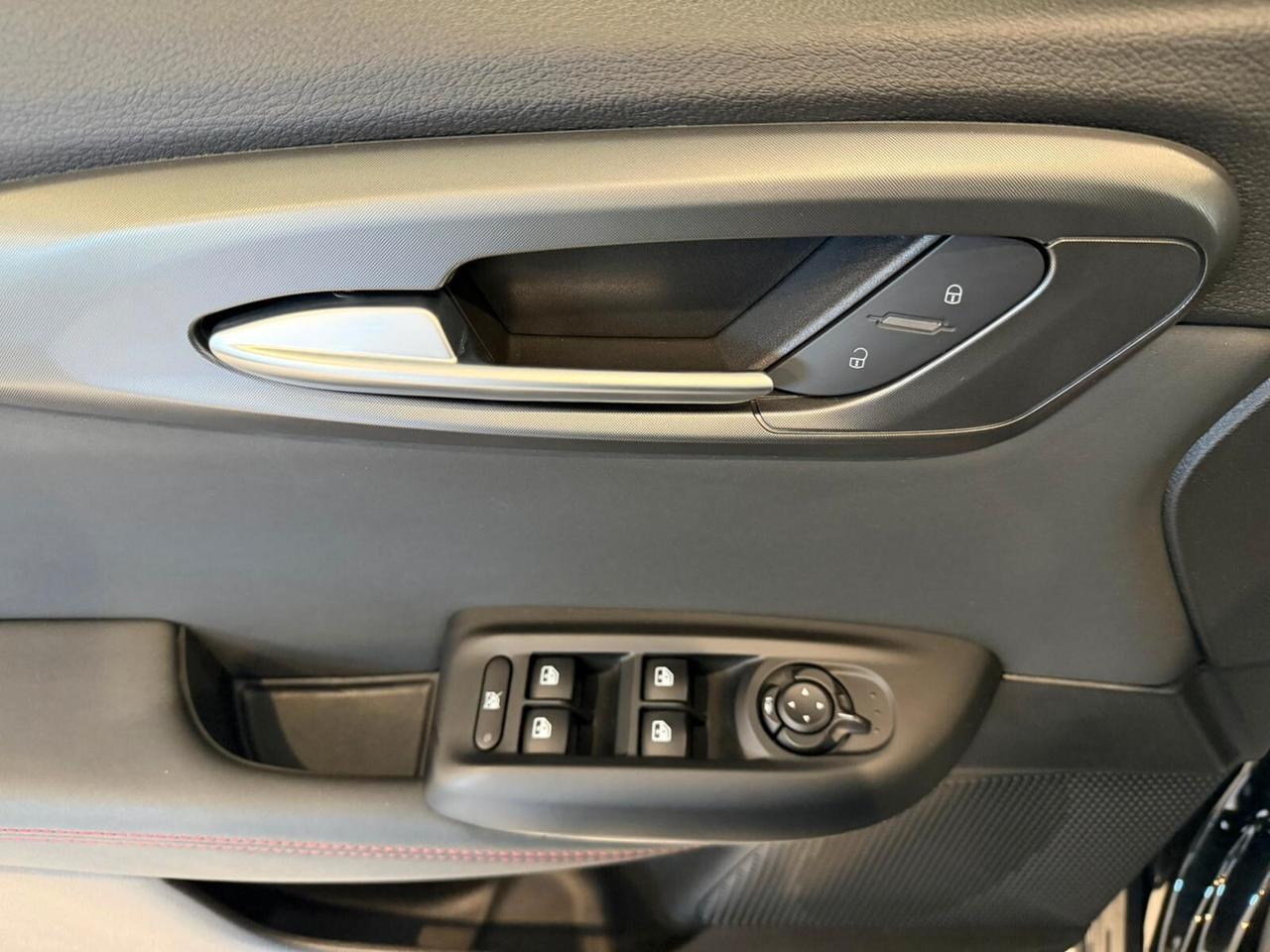 Alfa Romeo Tonale 1.3 280 CV PHEV AT6 Q4 Veloce