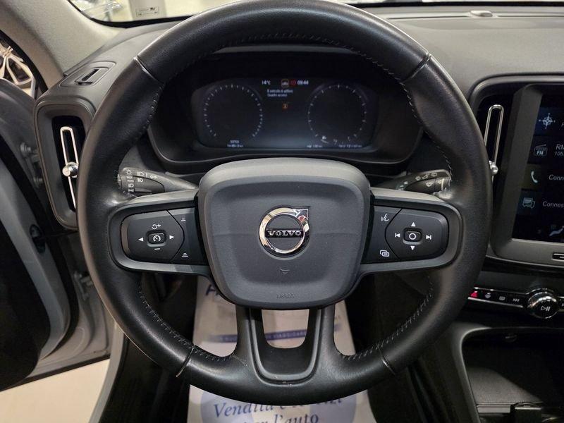 Volvo XC40 XC40 T3 Geartronic Momentum Core 163CV