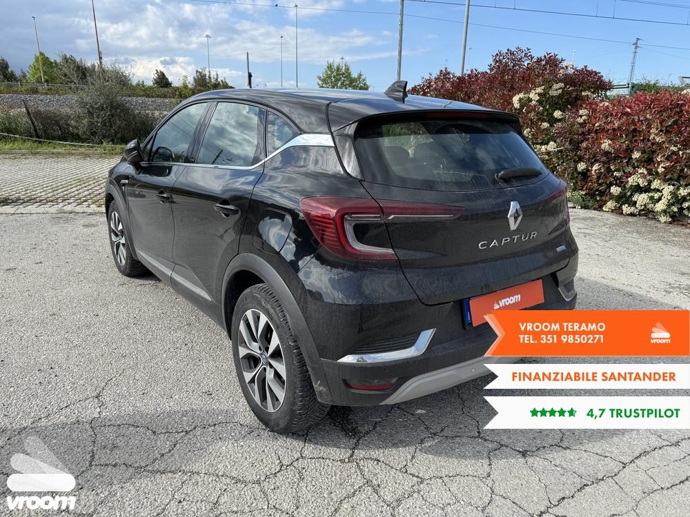 RENAULT Captur Plug-in Hybrid E-Tech 160 CV Intens