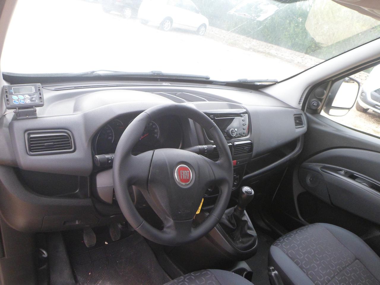 Fiat Doblo furgone frigo coibentato