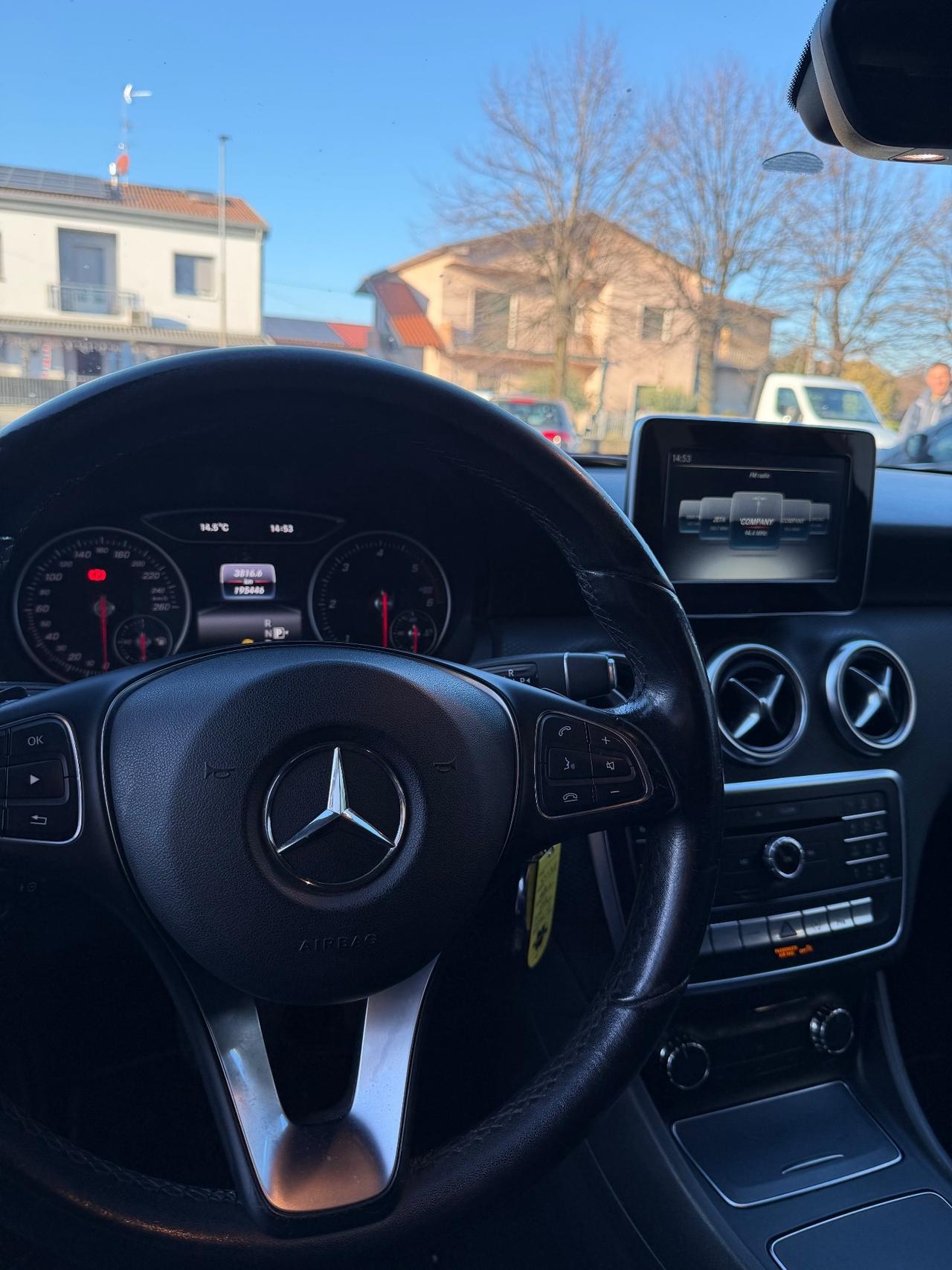 Mercedes-benz A 180 d Automatic Executive