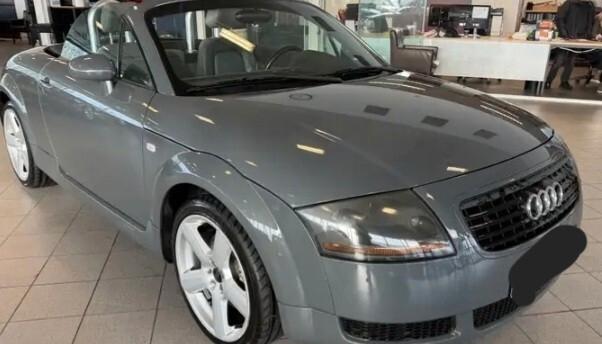 Audi TT ROADSTER 179CV IN GARANZIA