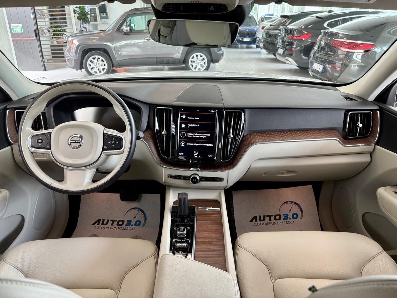 Volvo XC 60 B4 (d) AWD Geartronic Momentum Pro