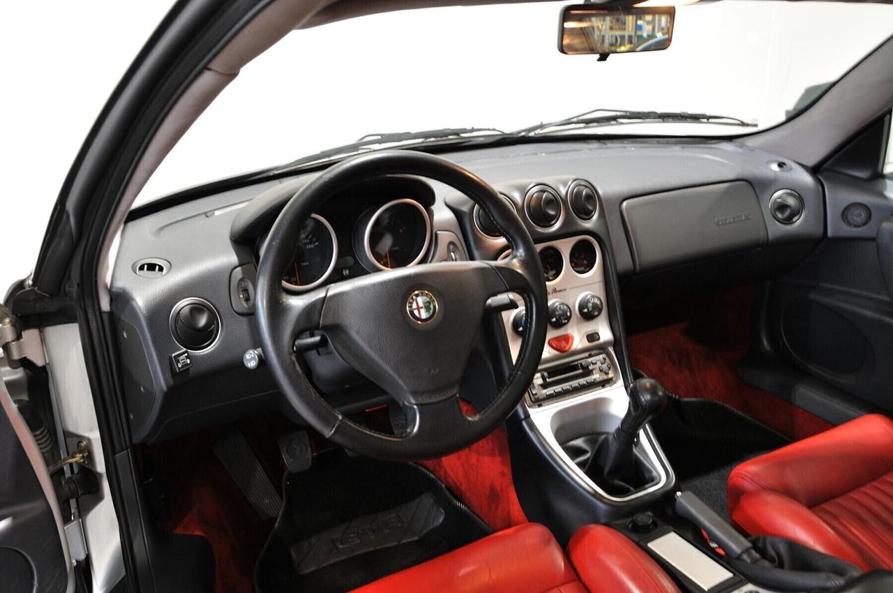 Alfa Romeo GTV 2.0 16V Twin Spark cat L GPL Stupenda