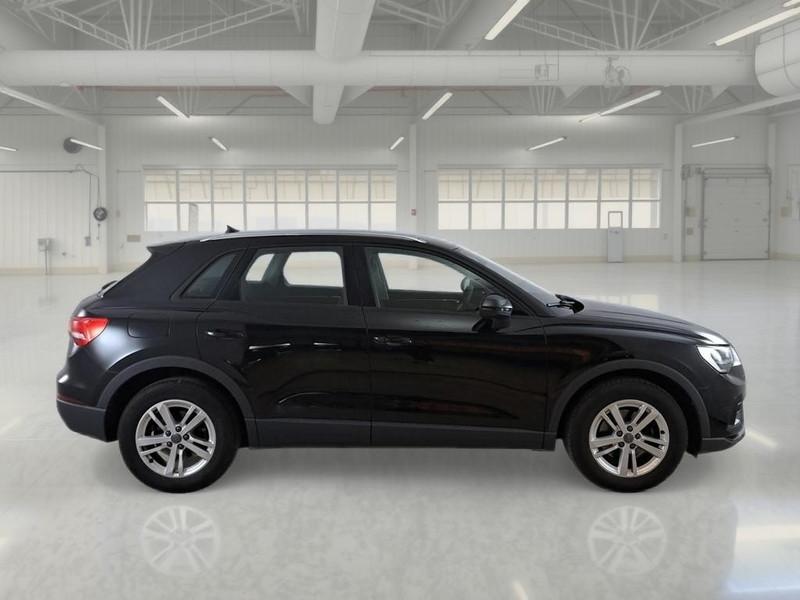 AUDI Q3 35 TFSI S tronic Business