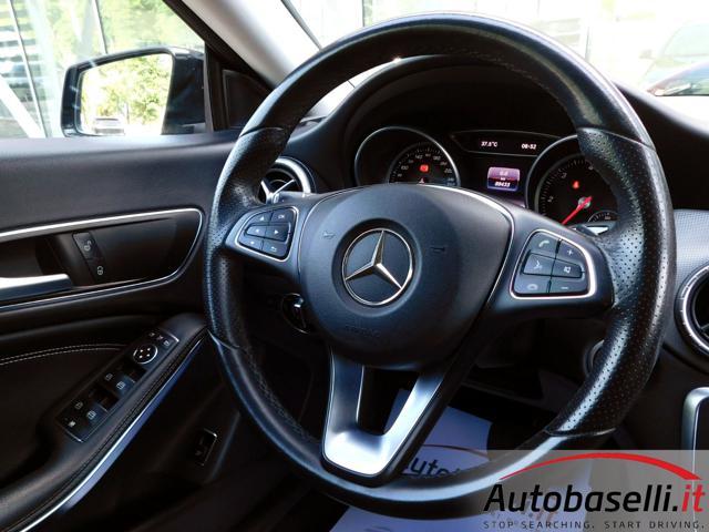 MERCEDES-BENZ CLA 200 d AUTOMATICA SPORT ''NIGHT PACK'' 2.200cc 136cv