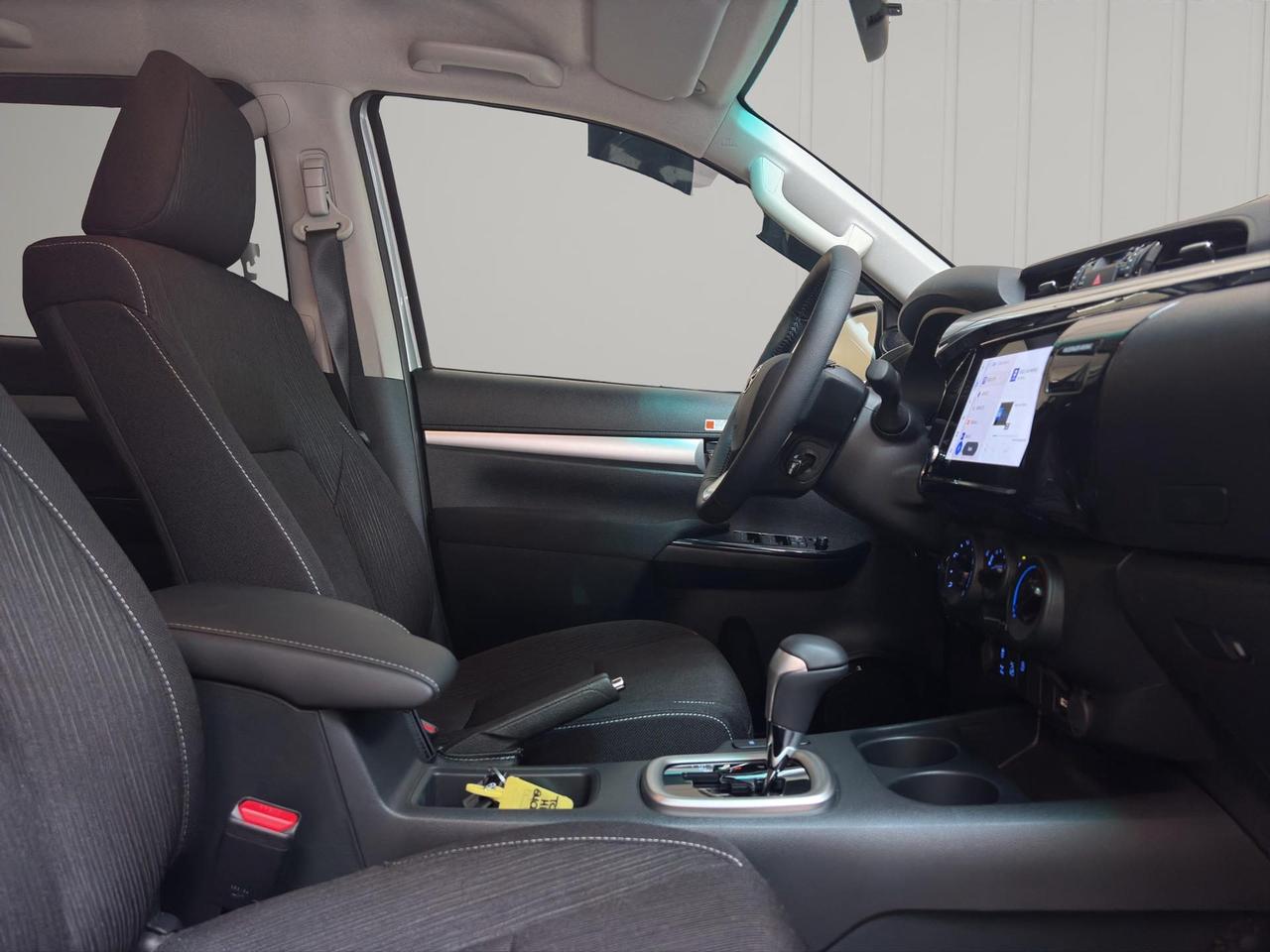 Toyota Hilux 2.4 d-4d double cab Lounge auto