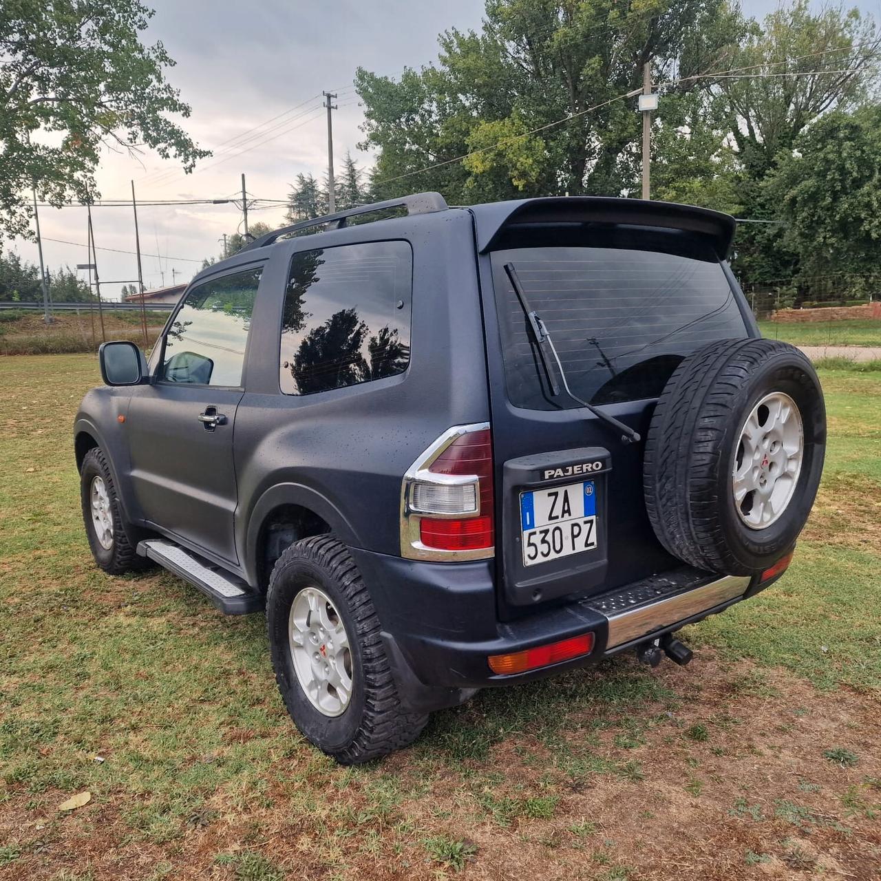 Mitsubishi Pajero 2.5 TDI 3p. GANCIO DI TRAINO GLX MOTORE REVISIONATO