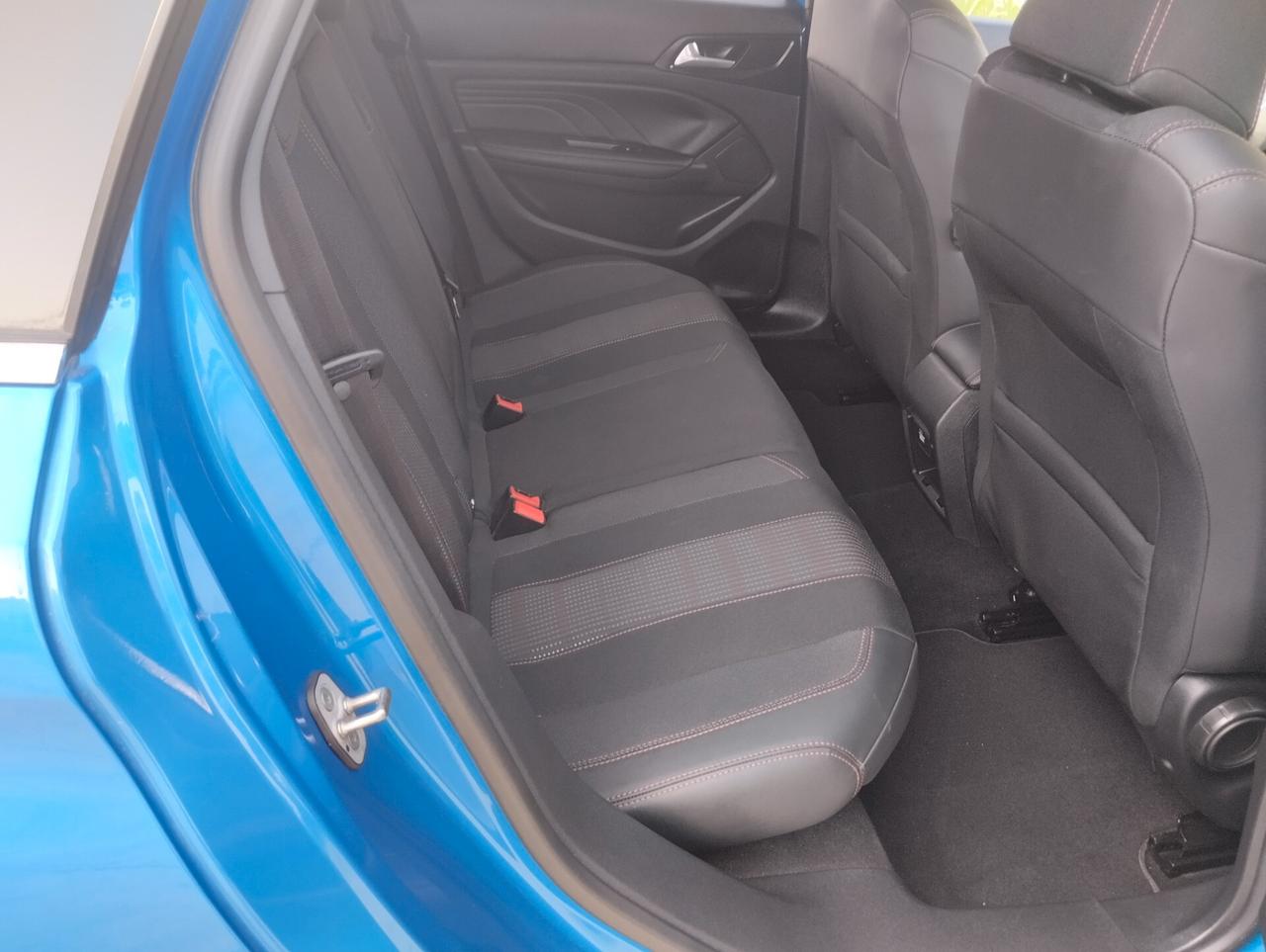 Peugeot 308 BlueHDi 130 S&S SW GT