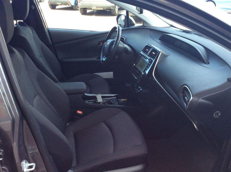 Toyota Prius 1.8 AWD Lounge
