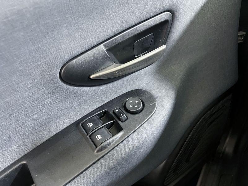 Lancia Ypsilon Ypsilon 1.2 Silver Gpl 69cv